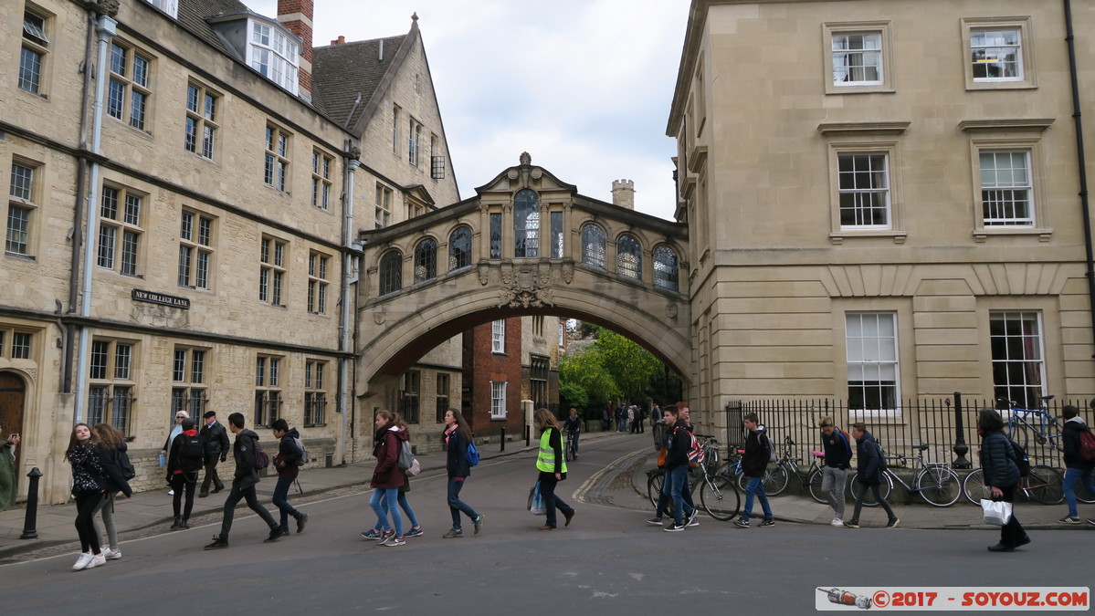 Oxford - Hertford College - The Bridge of Sighs
Mots-clés: England GBR geo:lat=51.75446467 geo:lon=-1.25416478 geotagged Holywell Ward Oxford Royaume-Uni Hertford College universit The Bridge of Sighs