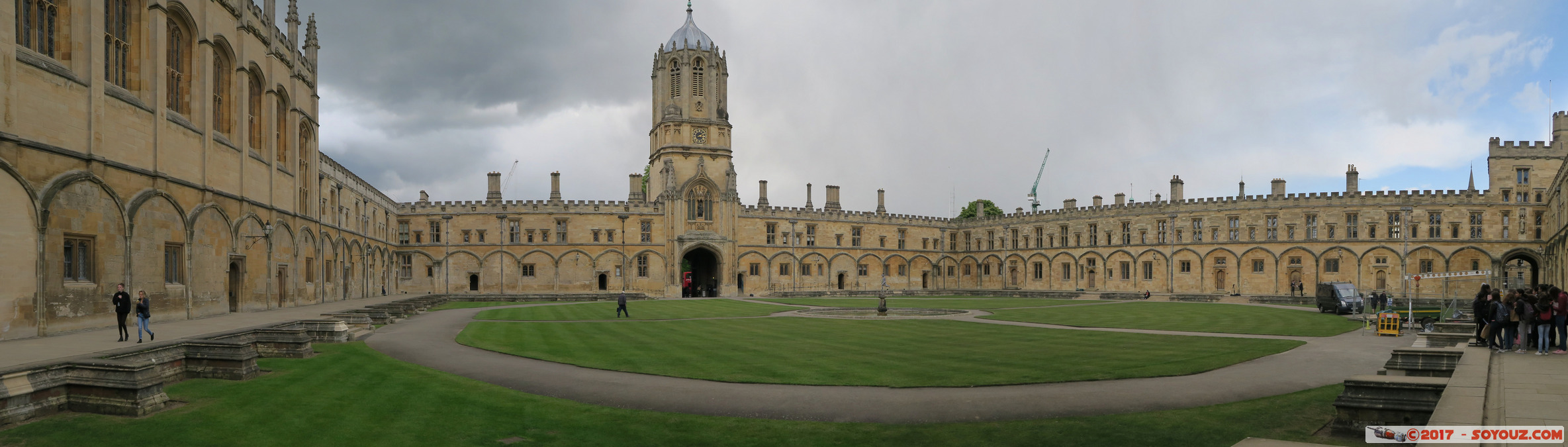Oxford - Christ Church College - panorama
Mots-clés: England GBR geo:lat=51.74995032 geo:lon=-1.25523685 geotagged Holywell Ward Oxford Royaume-Uni Christ Church College universit panorama