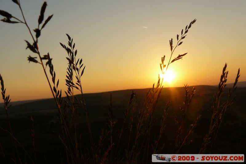 Dartmoor by Dusk
B3387, Ilsington, Devon TQ13 7, UK
Mots-clés: sunset Insolite