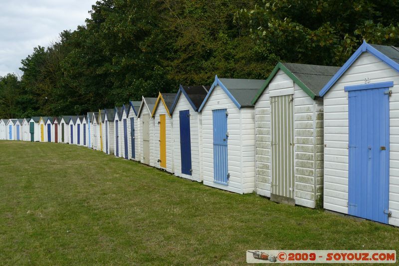 Paignton to Brixham walk - Broadsands - beach huts
Churston Ferrers, Devon, England, United Kingdom
Mots-clés: beach huts