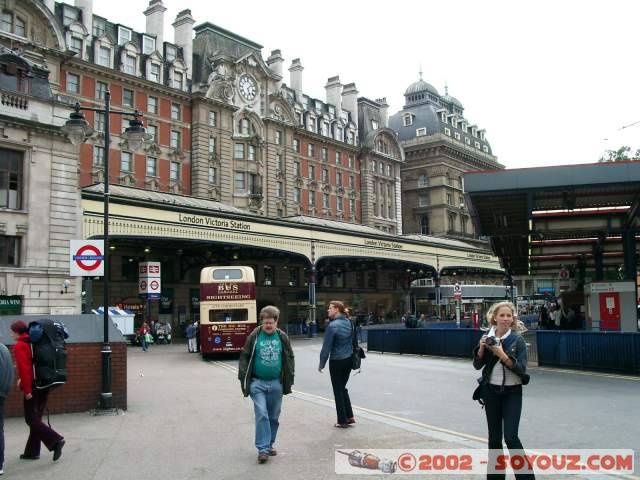 Victoria Station
