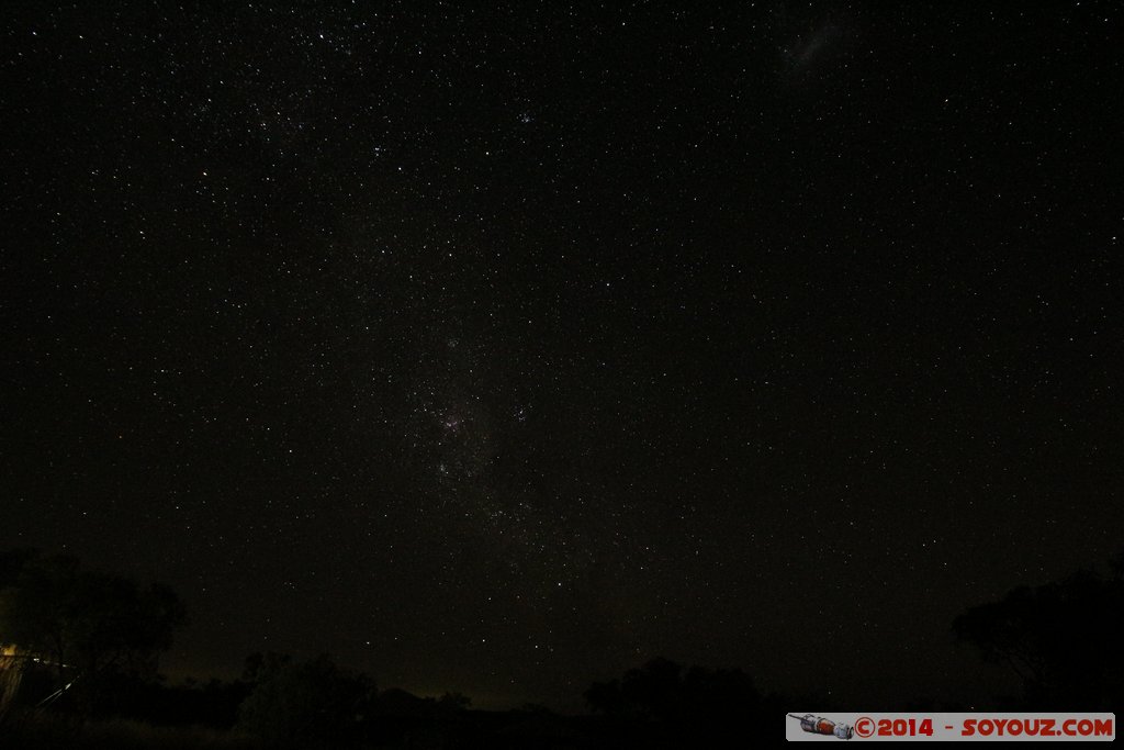Karijini National Park by Night - Starry Night - Milky Way
Mots-clés: AUS Australie geo:lat=-22.38634906 geo:lon=118.26759696 geotagged Paraburdoo Western Australia Wittenoom Karijini National Park Karijini Karinjini Eco Retreat Nuit Etoiles Milky Way