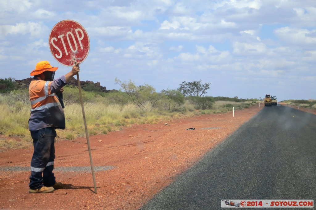 Nanutarra - Munjina Road - Men at work
Mots-clés: geo:lat=-22.44680331 geo:lon=115.99541143 geotagged Nanutarra - Munjina Road Western Australia Route personnes