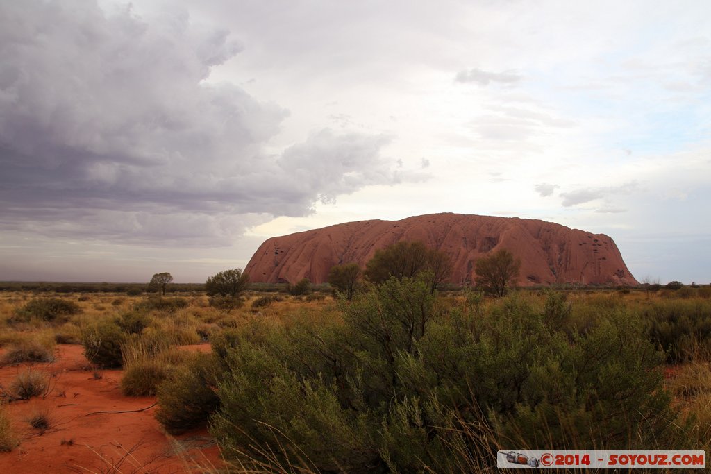 Ayers Rock / Uluru - Stormy Sunset
Mots-clés: AUS Australie Ayers Rock geo:lat=-25.33675364 geo:lon=131.00521445 geotagged Northern Territory Uluru - Kata Tjuta National Park patrimoine unesco uluru Ayers rock animiste