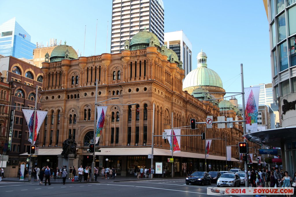 Sydney CBD - Queen Victoria Building (QVB)
Mots-clés: AUS Australie geo:lat=-33.87312581 geo:lon=151.20715946 geotagged New South Wales Royal Exchange Sydney QVB CBD
