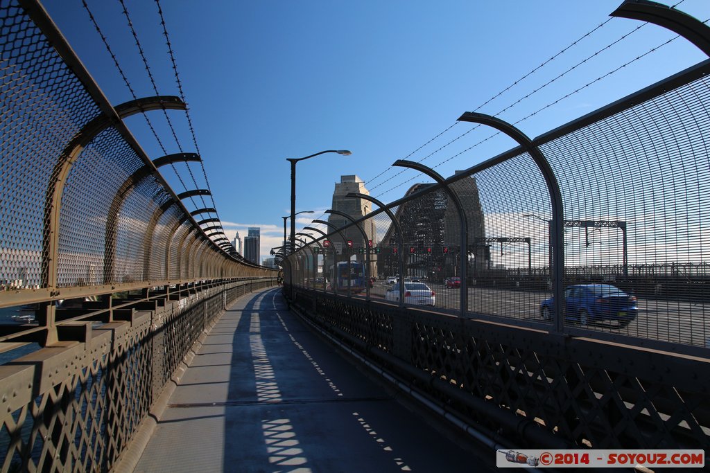 Sydney - Harbour Bridge
Mots-clés: AUS Australie geo:lat=-33.84815600 geo:lon=151.21283450 geotagged Milsons Point New South Wales Sydney Harbour Bridge Pont