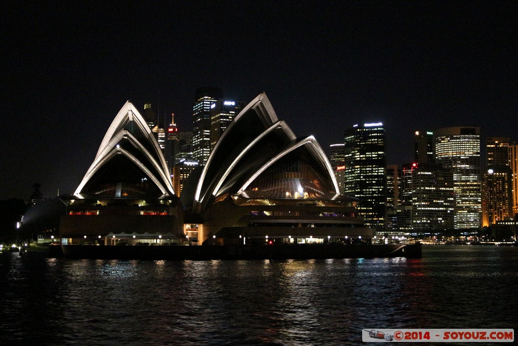 Sydney Harbour by Night - Opera House
Mots-clés: AUS Australie geo:lat=-33.85423460 geo:lon=151.21635240 geotagged Kirribilli New South Wales Sydney Nuit Sydney Harbour Port Jackson Opera House patrimoine unesco
