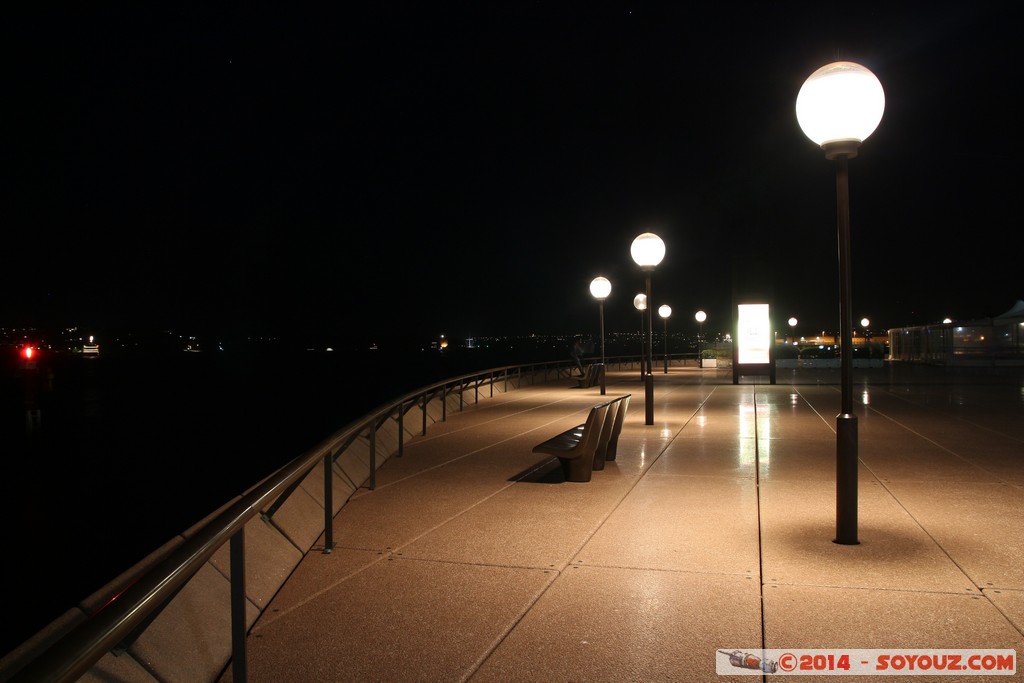 Sydney by Night - Circular quay
Mots-clés: AUS Australie Dawes Point geo:lat=-33.85628828 geo:lon=151.21461332 geotagged New South Wales Sydney Nuit Circular quay