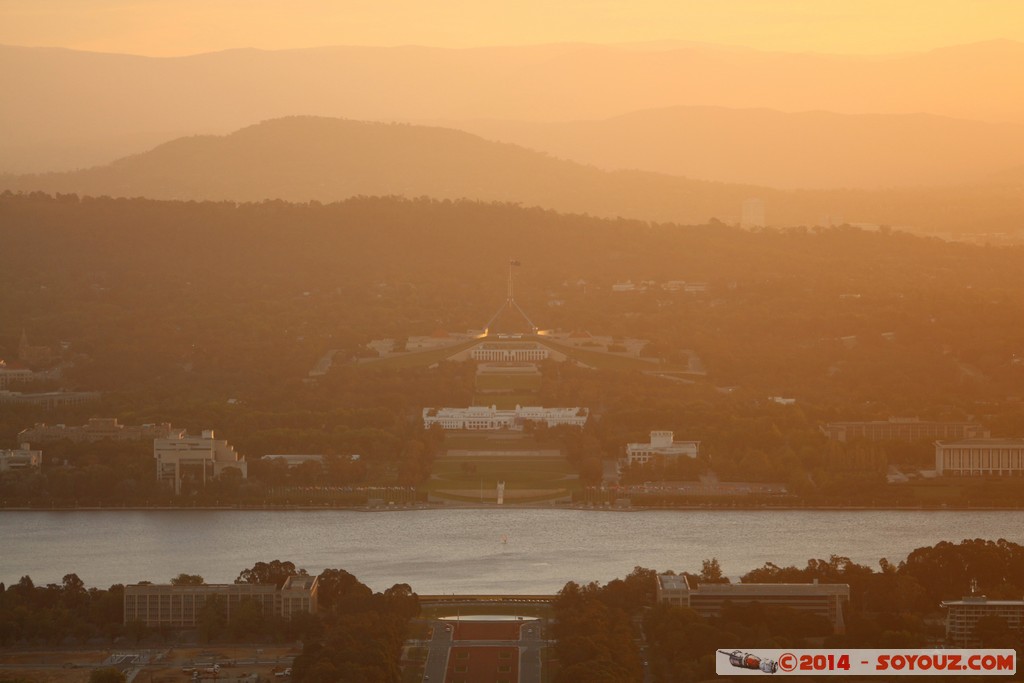 Canberra - Sunset from Mount Ainslie
Mots-clés: Ainslie AUS Australian Capital Territory Australie geo:lat=-35.27029090 geo:lon=149.15772180 geotagged Mount Ainslie sunset