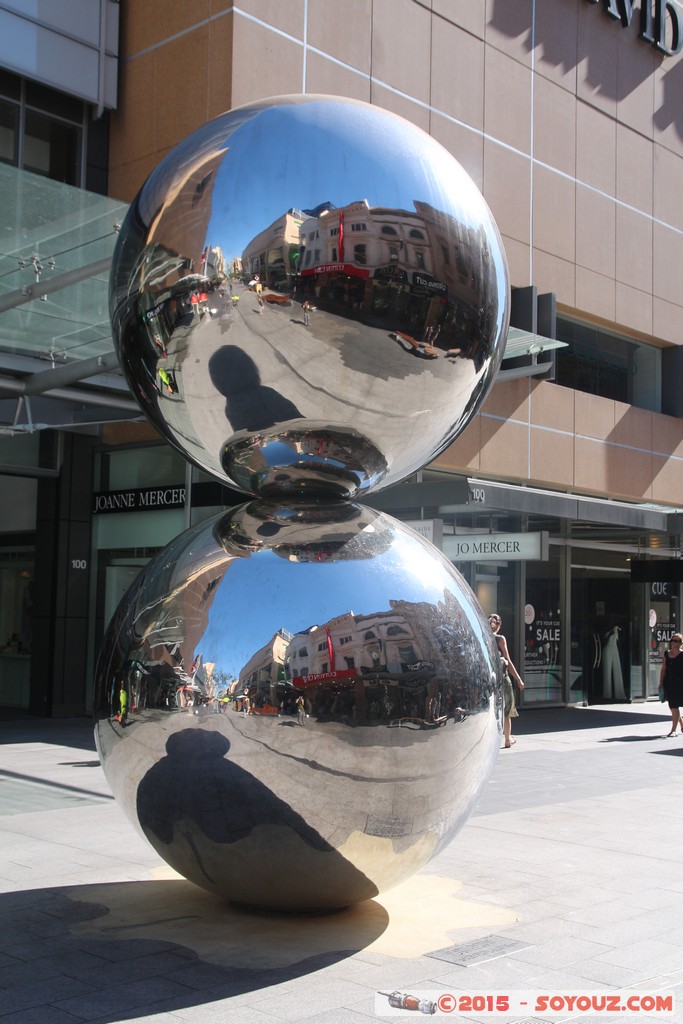 Adelaide - Rundle Mall - The Spheres
Mots-clés: Adelaide AUS Australie geo:lat=-34.92282103 geo:lon=138.60321723 geotagged Rundle Mall South Australia sculpture